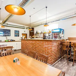 Nova Hospoda - & Restaurant Отель Прага